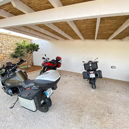 B&B Fellini 3*