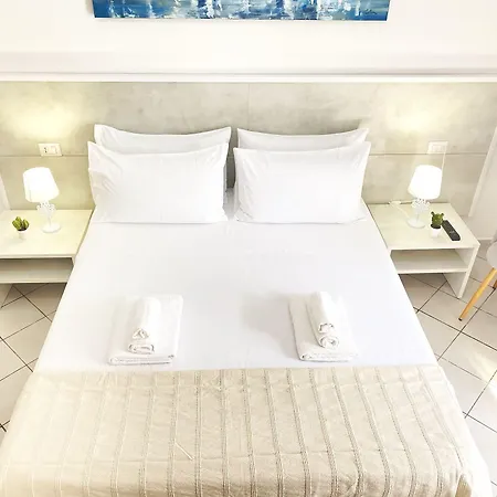 فندق مبيت وإفطار Fellini