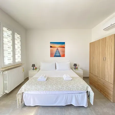 Fellini Bed & Breakfast 3*