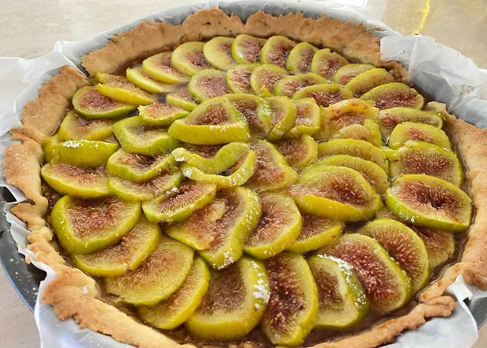 ベッド・アンド・ブレックファスト Fellini 3*