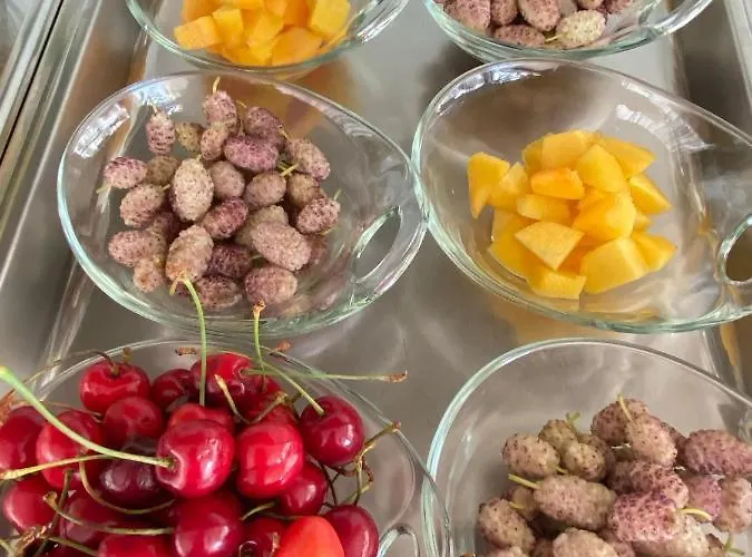 Fellini Bed & Breakfast 3*